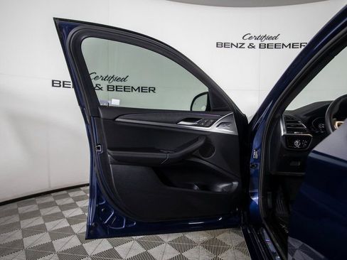 Used 2024 BMW X4 xDrive30i w/ M Sport Package image 18