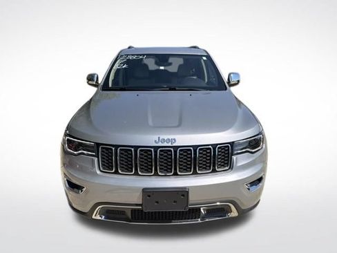 Used 2017 Jeep Grand Cherokee Limited w/ Luxury Group II RWD image 8