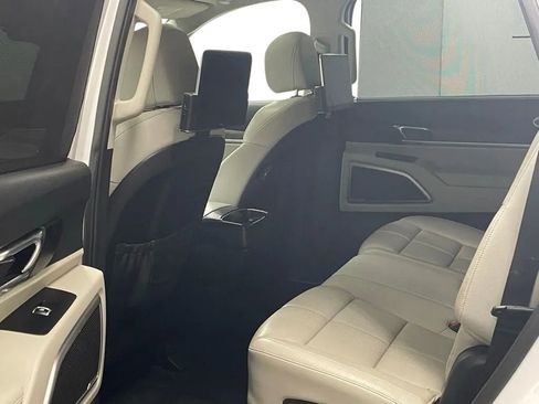 Used 2022 Kia Telluride EX AWD/4WD image 34