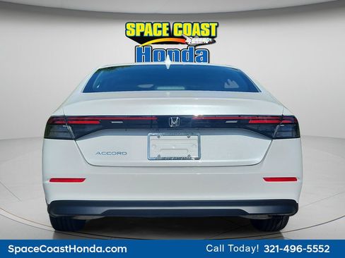 New 2026 Honda Accord LX image 4