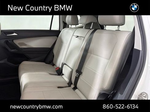 Used 2021 Volkswagen Tiguan SE AWD/4WD image 14