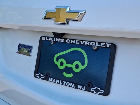Certified 2024 Chevrolet Equinox LT FWD image 24