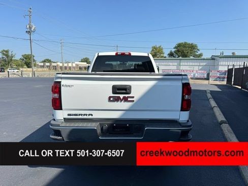 Used 2018 GMC Sierra 2500 4x4 Crew Cab w/ Sierra Convenience Package image 16