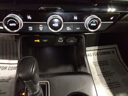 Used 2023 Honda Civic EX image 19