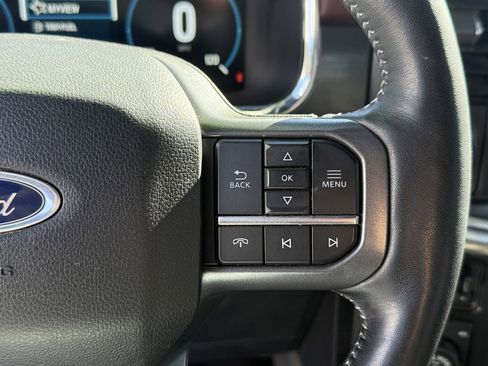 Used 2023 Ford F150 Lariat w/ Max Trailer Tow Package image 20