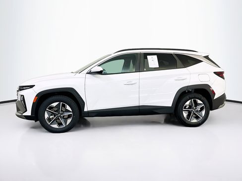 Used 2025 Hyundai Tucson SEL AWD/4WD image 4