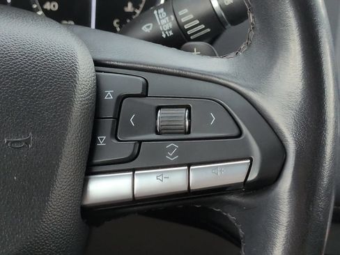 Used 2021 Cadillac XT4 Luxury FWD image 24