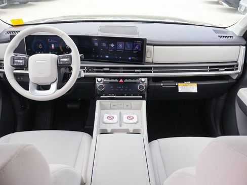 New 2026 Hyundai Santa Fe SE image 6