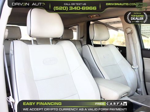 Used 2014 Jeep Grand Cherokee Overland image 16