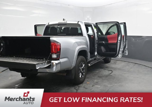 Used 2022 Toyota Tacoma SR5 AWD/4WD image 49