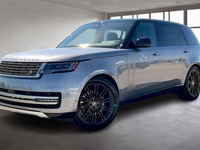 New 2025 Land Rover Range Rover Long Wheelbase SE