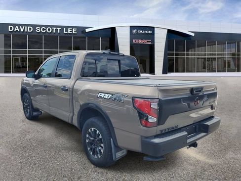 Used 2023 Nissan Titan PRO-4X w/ Pro-4x Convenience Package AWD/4WD image 3