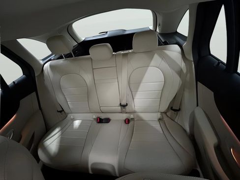 Used 2022 Mercedes-Benz GLC 300 4MATIC image 26