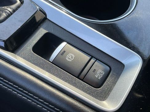 Certified 2025 Nissan Altima 2.5 SL AWD/4WD image 23