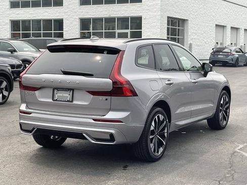 Used 2026 Volvo XC60 B5 Plus w/ Climate Package AWD/4WD image 4