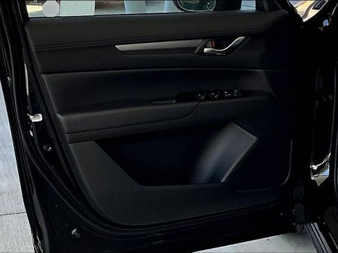 New 2025 MAZDA CX-5 AWD 2.5 S w/ Preferred Package image 26