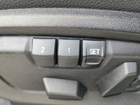 Used 2019 BMW X6 xDrive35i w/ Premium Package image 17