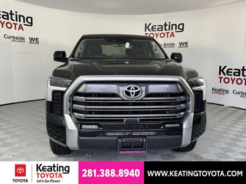 Used 2024 Toyota Tundra Limited w/ Power Package AWD/4WD image 10