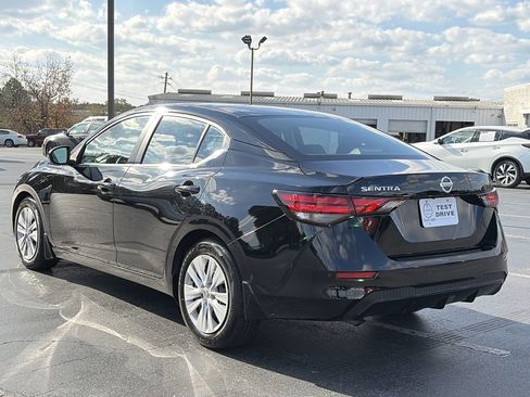 Certified 2023 Nissan Sentra S image 3