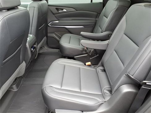 New 2026 Chevrolet Traverse LT w/ Sun and Wheel Package image 19