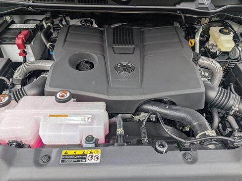 New 2026 Toyota Tundra SR5 AWD/4WD image 17