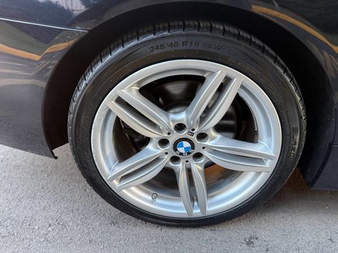 Used 2012 BMW 550i xDrive Sedan image 16