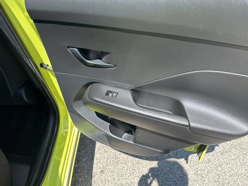 Used 2024 Hyundai Kona SEL FWD image 18