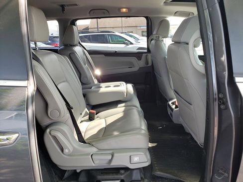 Used 2018 Honda Odyssey EX-L image 5