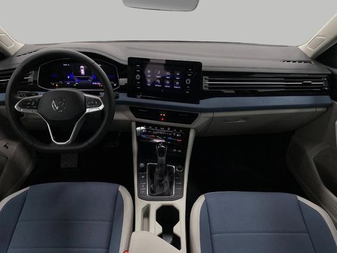 New 2026 Volkswagen Jetta SE FWD image 19