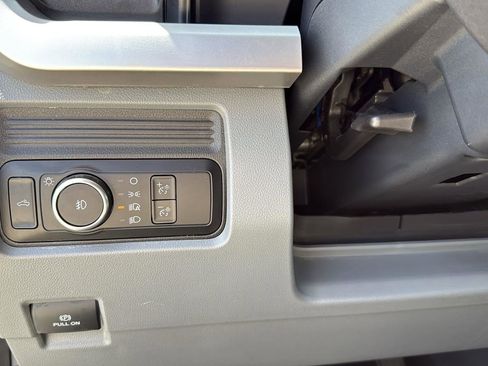 Used 2025 Ford F350 XLT image 18