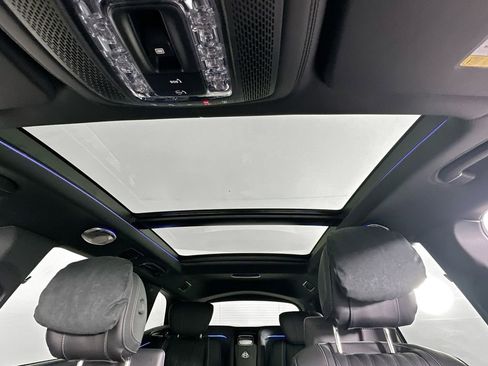 New 2026 Mercedes-Benz Maybach GLS 600 4MATIC image 23