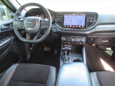 Used 2022 Dodge Durango GT RWD image 13