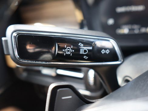 Used 2021 Lincoln Corsair Reserve w/ Equipment Group 201A image 20