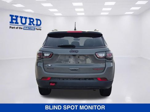 Used 2022 Jeep Compass Trailhawk w/ Trailhawk Elite Group AWD/4WD image 5