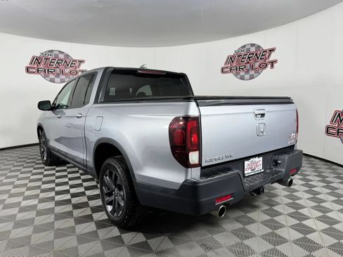 Used 2023 Honda Ridgeline Sport image 5