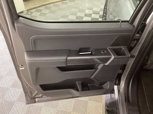 Used 2022 Ford F150 XLT w/ Equipment Group 302A High image 14