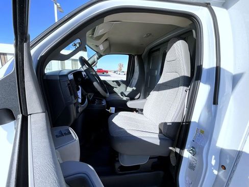 New 2025 Chevrolet Express 3500 w/ Power Convenience Package image 9