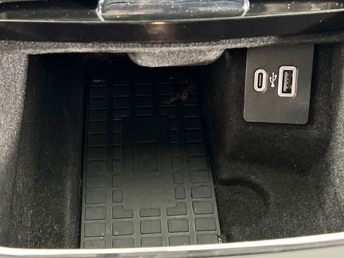 Used 2021 Lincoln Nautilus Reserve w/ Equipment Group 201A image 28