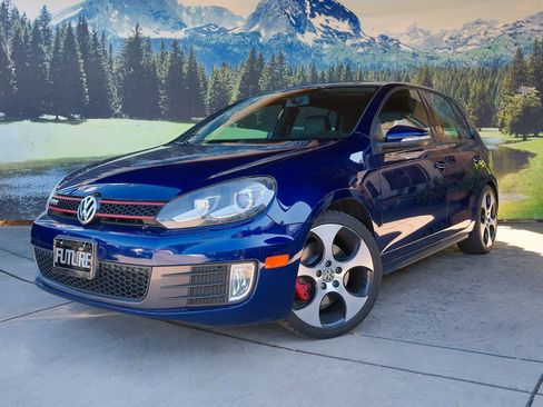 Used 2011 Volkswagen GTI 4-Door FWD image 1