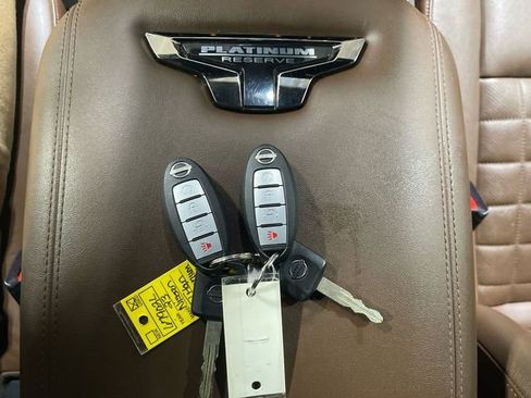 Used 2023 Nissan Titan Platinum Reserve w/ Moonroof Package AWD/4WD image 21