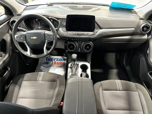 Used 2025 Chevrolet Blazer LT image 23