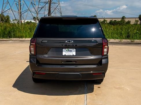 Used 2021 Chevrolet Tahoe Z71 w/ Z71 Signature Package AWD/4WD image 9