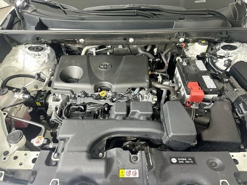Used 2024 Toyota RAV4 LE FWD image 9