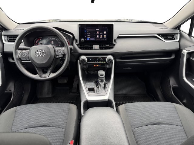 Used 2025 Toyota RAV4 LE AWD/4WD image 17
