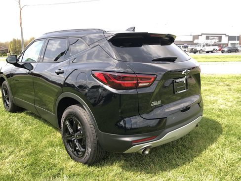 Used 2024 Chevrolet Blazer LT w/ Convenience Package image 12