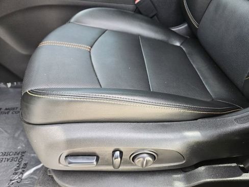 Used 2024 Chevrolet Equinox Premier image 24