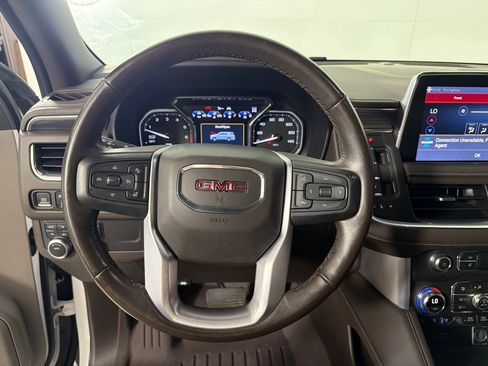 Used 2021 GMC Yukon SLT w/ SLT Premium Package AWD/4WD image 16