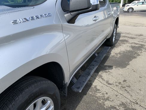 Used 2019 Chevrolet Silverado 1500 LT w/ All-Star Edition RWD image 11