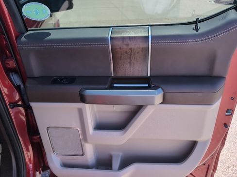 Used 2019 Ford F150 Limited w/ Trailer Tow Package AWD/4WD image 17