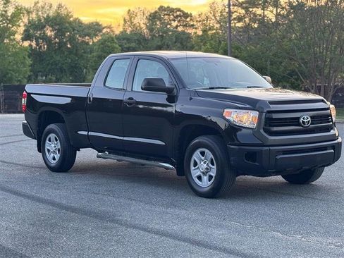 Used 2014 Toyota Tundra SR image 8